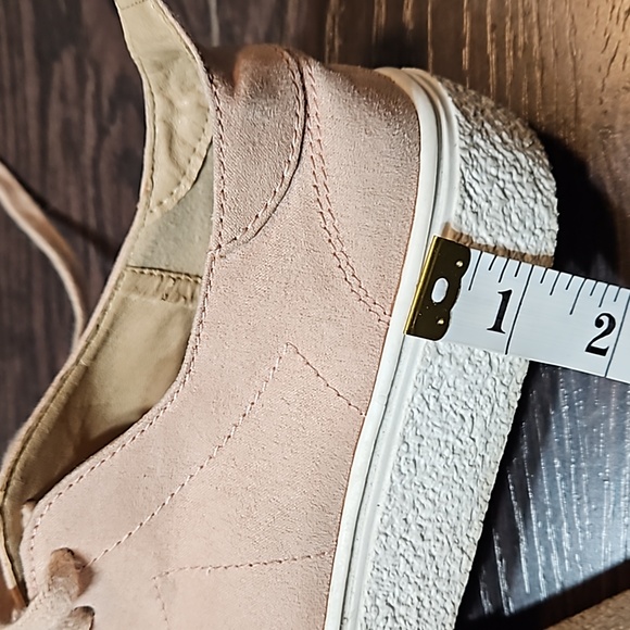 CORE Life Aaron Lace up Sneaker, Size 7 - Picture 9 of 10